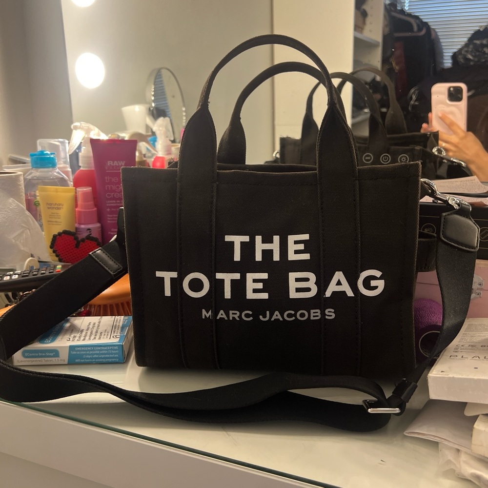 MARC JACOBS SMALL TOTE BAG